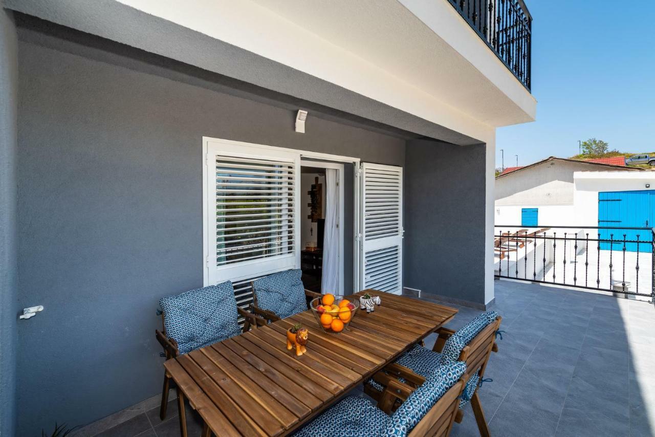 Апартаменты Vitez'S House Novigrad/Knight'S House Novigrad Новиград-Далмация Экстерьер фото