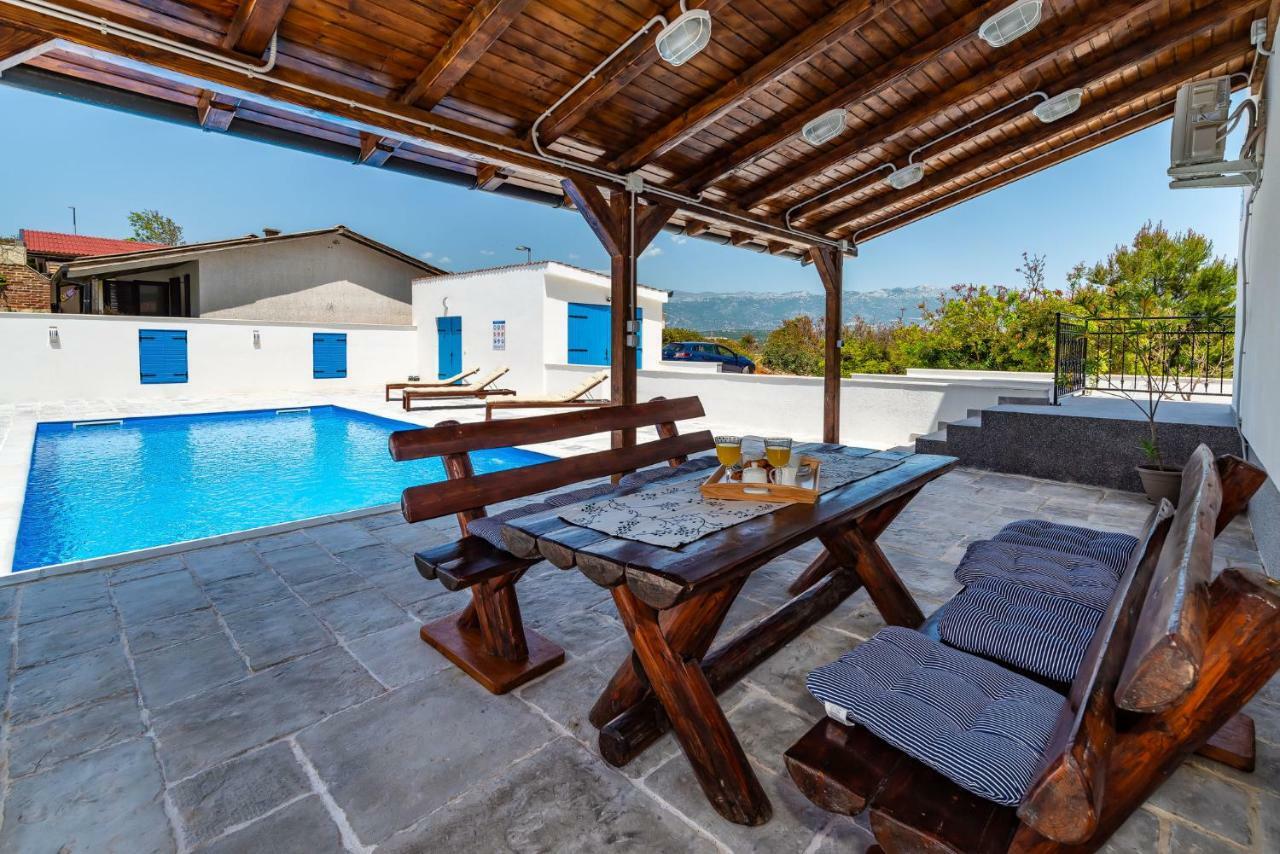 Апартаменты Vitez'S House Novigrad/Knight'S House Novigrad Новиград-Далмация Экстерьер фото