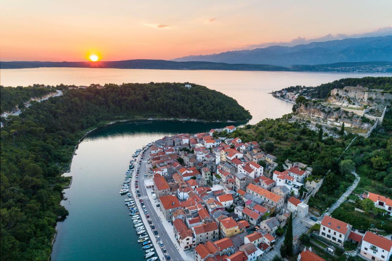 Апартаменты Vitez'S House Novigrad/Knight'S House Novigrad Новиград-Далмация Экстерьер фото
