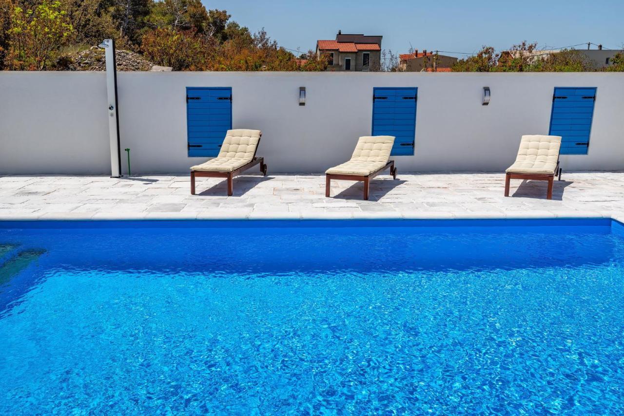 Апартаменты Vitez'S House Novigrad/Knight'S House Novigrad Новиград-Далмация Экстерьер фото
