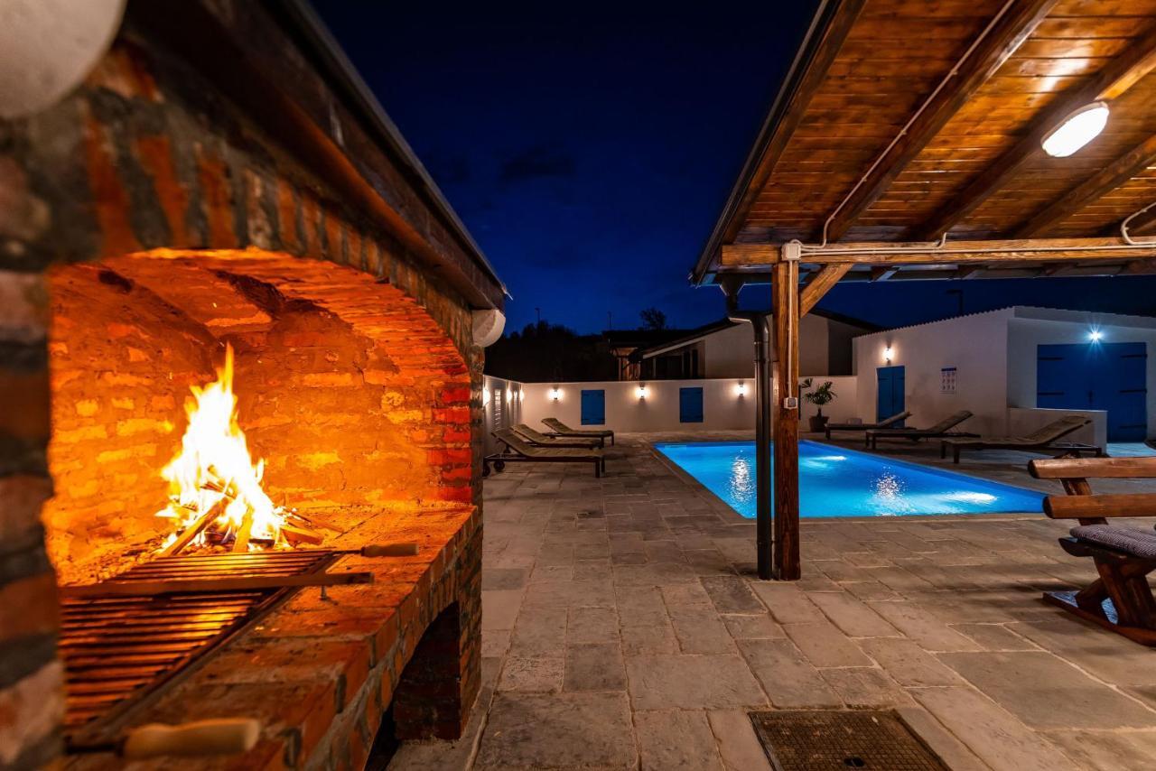 Апартаменты Vitez'S House Novigrad/Knight'S House Novigrad Новиград-Далмация Экстерьер фото
